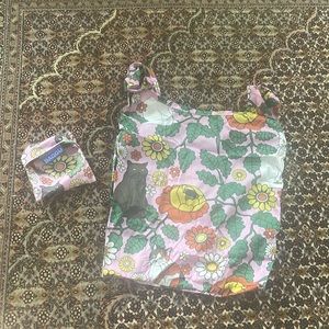 RARE sold our baby baggy with kitties calling all cat 🐱 lovers 💕springtime 💐